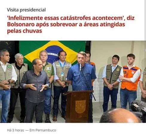 jairbolsonaro's tweet photo. - Entre todas as ações de apoio que estamos realizando, a Globo, ao invés de informar, escolhe inflamar as pessoas contra nós, se alimentando de mais uma tragédia para fazer política. E não ache que estão pensando nelas, o que querem é a volta das gordas verbas de publicidade. https://t.co/0OleZyt2ZM