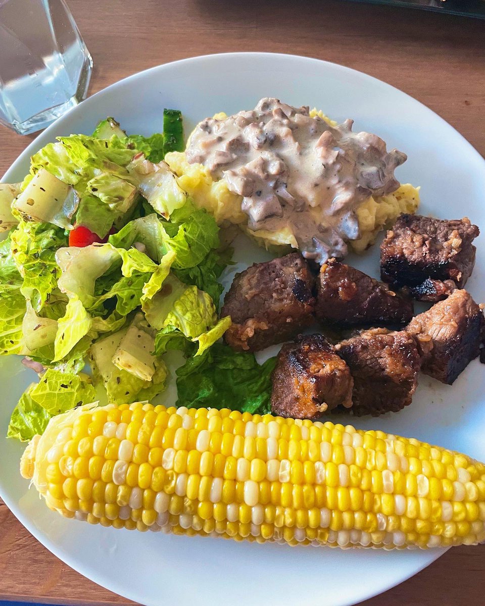 natmegy's tweet photo. I got all dressed up to go out for dinner only for the place to be closed and for me to cook at home! BUT I was very happy with how the meal turned out! So here look what I did!
#homecooking #food #witchling https://t.co/AnTQiF9FHD
