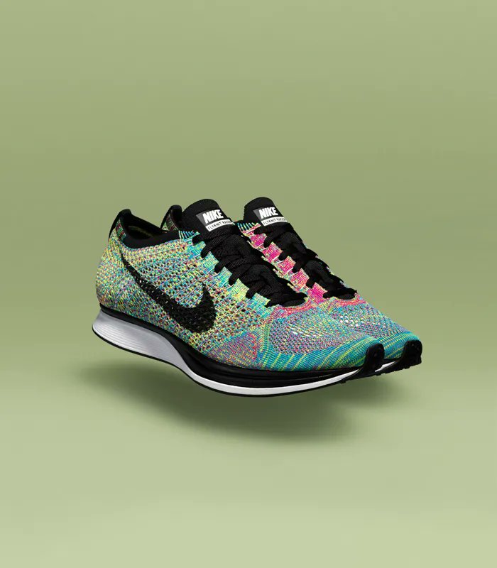Sneaker News tweet media