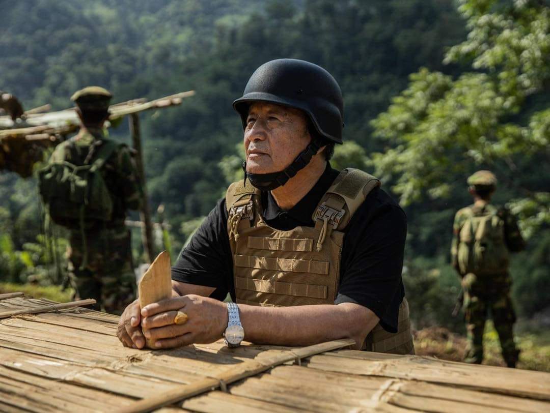 IrrawaddyNews's tweet photo. National Unity Government Acting President Duwa Lashi La visited frontline People’s Defense Force troops on May 24. He called them national heroes and urged solidarity with the people, discipline, obedience and competence.
(Photo: Duwa Lashi La)
#WhatsHappeningInMyanmar https://t.co/4KwKl9UMxn