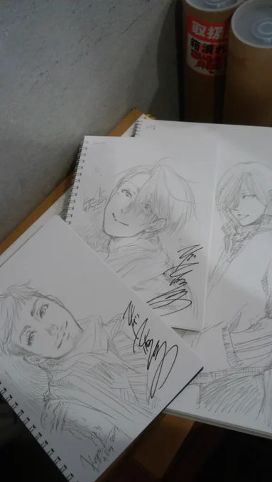 念写できたのはスケブだけ。シャーペン一発描き。
(現在イベントでのスケブは受け付けてません) 