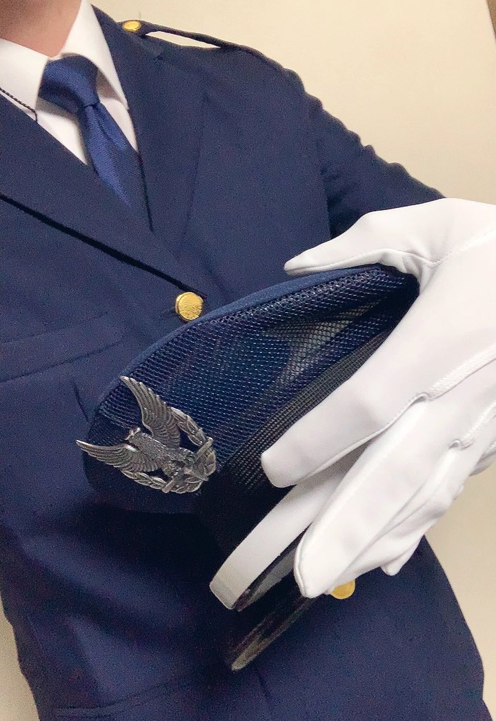 whitegloves_lov's tweet photo. 30歳くらいまでの方で制服リアルしてみたいです。 https://t.co/ZIQtqgJuM7