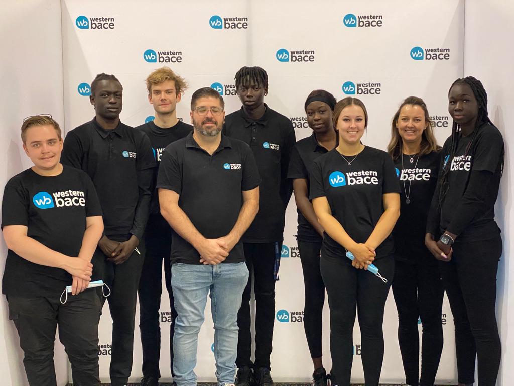 WesternBace's tweet photo. We are hiring!
Multiple positions available for young person’s ages 19-25years in our STEM Squad team, looking for opportunities in STEM field.  Applications close 3rd June: STEM Squad Job in Melbourne - SEEK

For more info get in touch: stem@westernbace.com or  (03) 8560 1820 https://t.co/rghUJr9F44