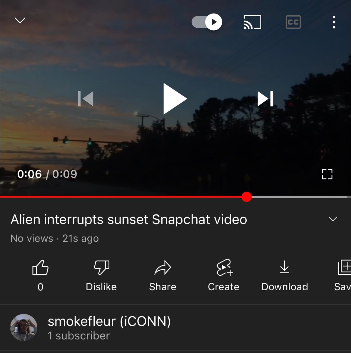 smokefleur's tweet photo. Hey! So I posted an alien spotting I accidentally captured while taking a video of the sunset! this was the same time there was those jet reports of white orbs and the same area! Watch before the CIA takes down the video!!! https://t.co/vQ0QIWDuq2 https://t.co/UqlUtT2KTz