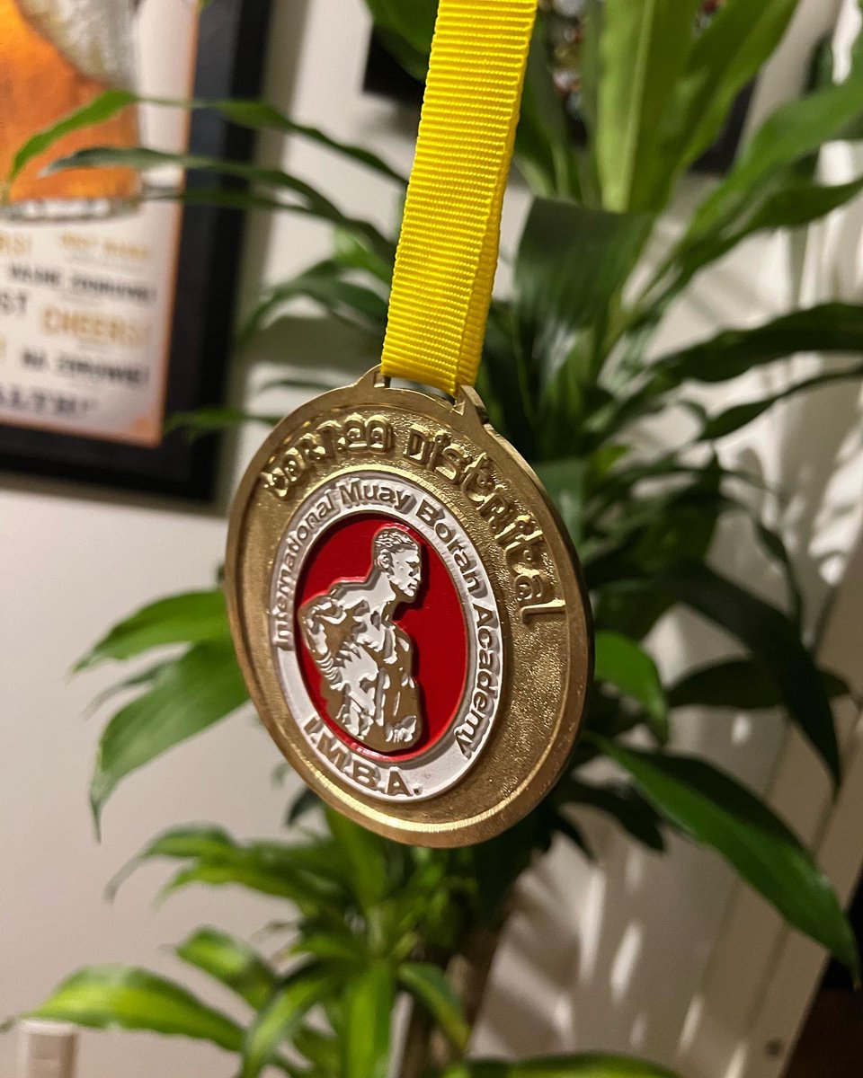 Juancho_PJ's tweet photo. #Amigo, después de tu partida te hice una #promesa y hoy la cumplo. Esta victoria fue por ti !!! Te seguiré extrañado siempre !!! #AttomTeam #HanumanTeam #IMBA #MuayThai https://t.co/EzyePtAgvv
