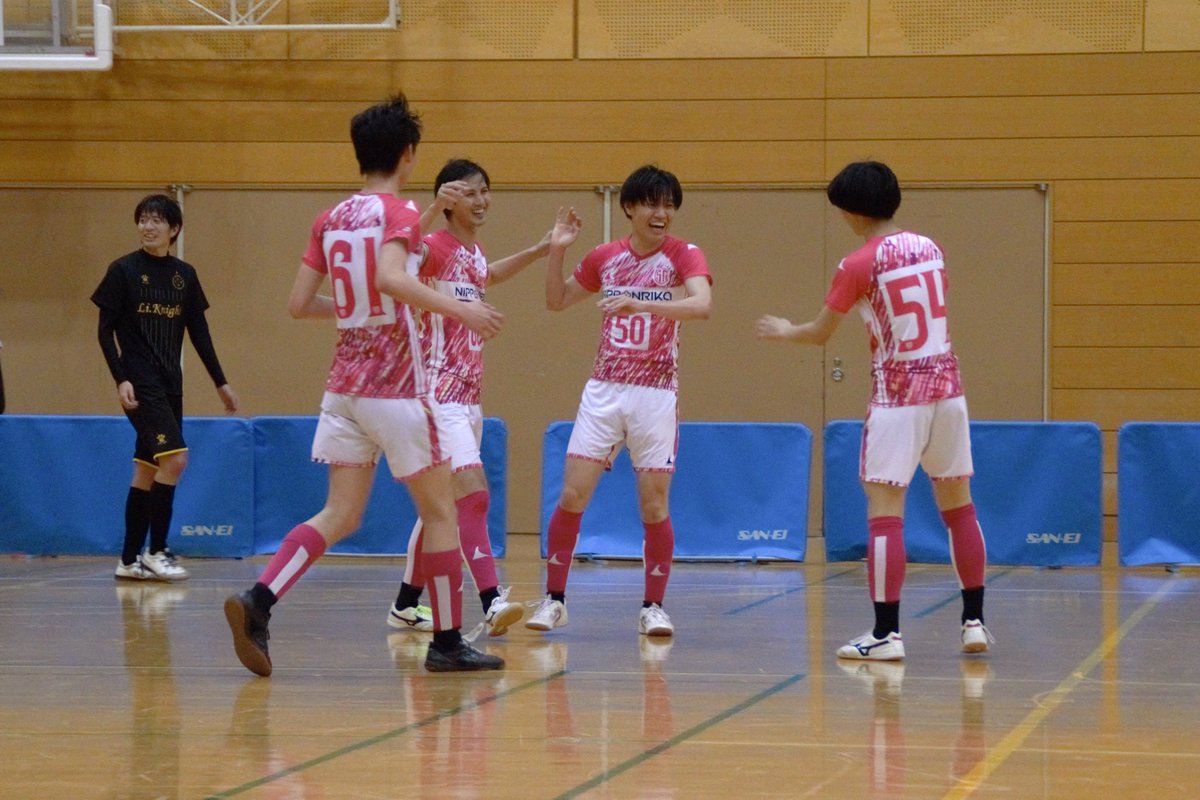 第12回品川区フットサルリーグ　１部：topカテゴリ
5月1日(日)　第２節（Ａ）
SHINAGAWA CITY サテライト　vs　リナイツ・リーベ
facebook.com/permalink.php?…
#フットサル #フットサルリーグ #品川区 #しながわシティサテライト #しながわシティ #リナイツ