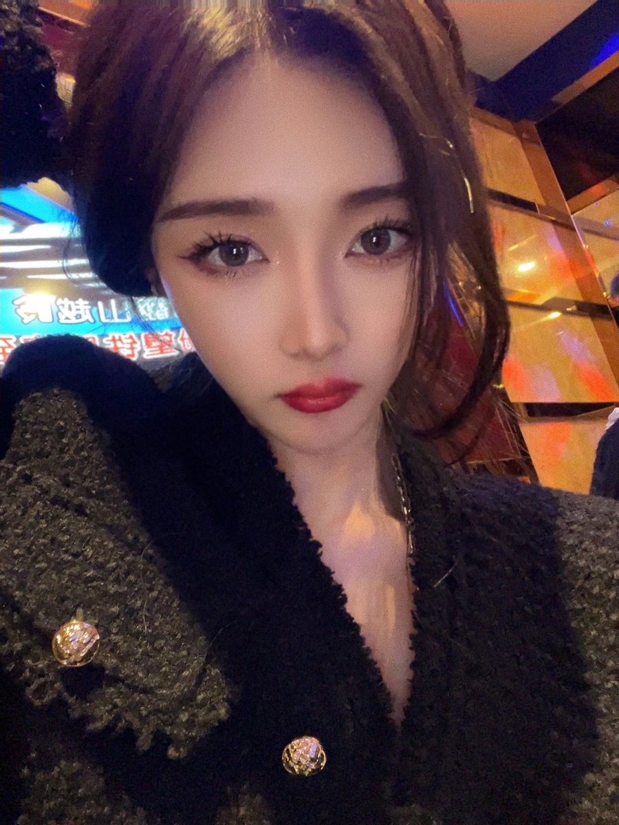 paigebabhee's tweet photo. 十个男人九个虚，剩下一个起不来！好久没有爽过了，对男人失望了！不如自己用��了😂 https://t.co/39ZKjzLEEw