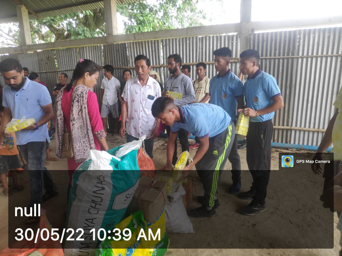 prodefgau's tweet photo. #LendingHelpingHand
On 30 May 22, 10 Cadets of Halflong Govt College of 3 ASSAM BN NCC, SILCHAR GP, NER DTE under CTO Dr D Pegu alongwith NGO, "A Ray of Hope (ROH)"
reached out to various families taking Refuge in Boro Relief Camp, Halflong in Dimasa Hasao dist
@nccner @HQ_DG_NCC https://t.co/OiuhnTKFdp