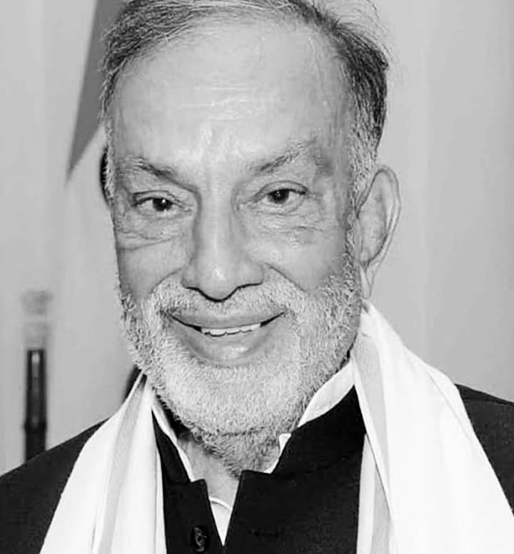 KashmirAhead's tweet image. Prof Bhim Singh is no more. He was the founder and Chief Patron of #JammuAndKashmir National #PanthersParty

He was revered widely across the political spectrum

Heartfelt condolences to the family. 

RIP #BhimSingh ji 🙏🇮🇳

#Jammu #Kashmir