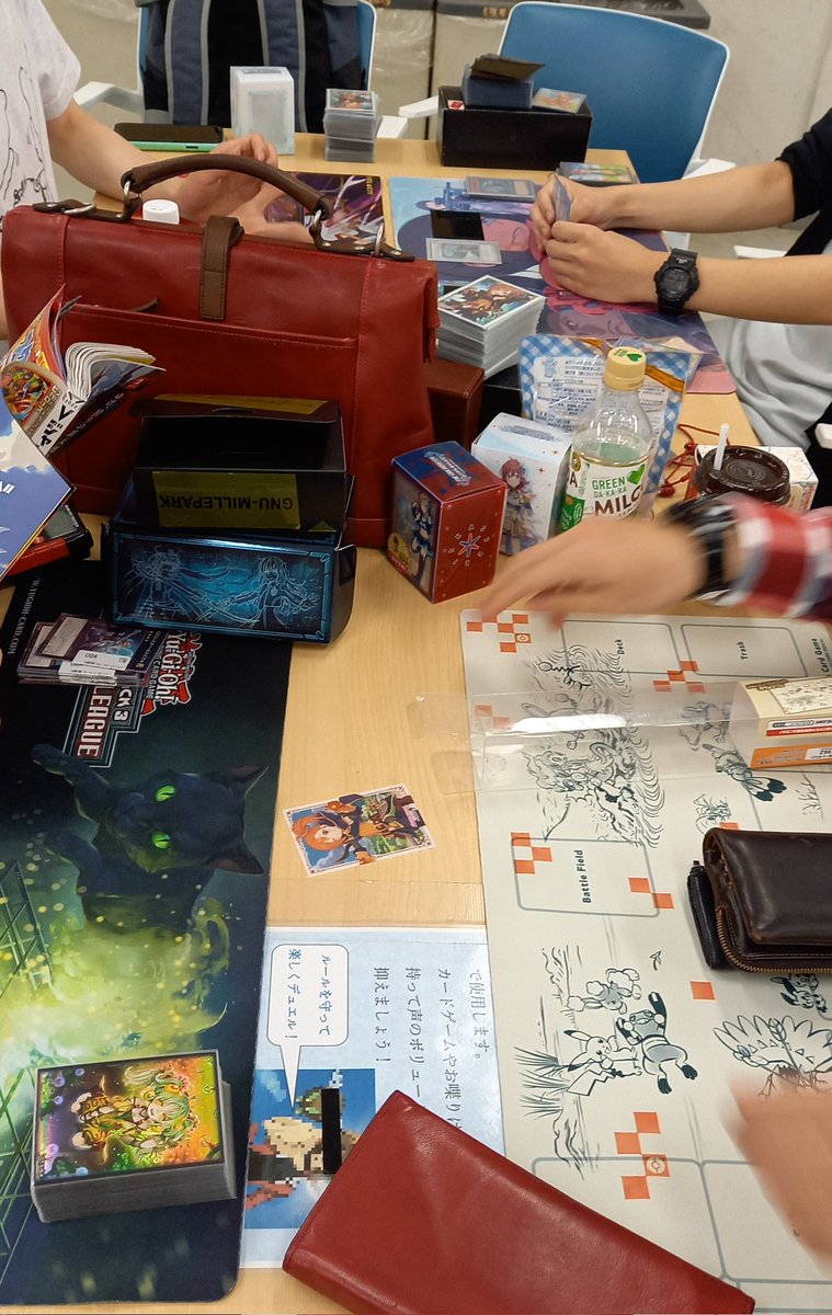 ink34552221's tweet photo. 近畿大学遊戯サークル

毎週金曜日　16:30～ 理工学談話室で活動してます！
1回生も2回生以上も初心者もそうじゃない人も大歓迎です。 https://t.co/RijLFm1fO5