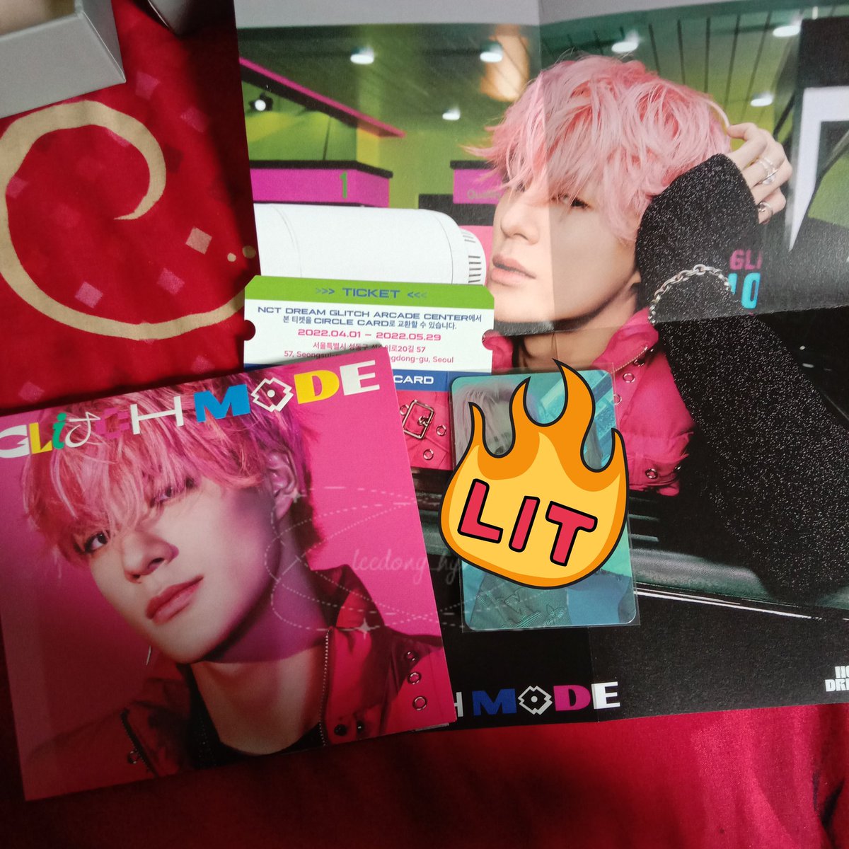 mahenikall's tweet photo. Wts// want to sell
Album only NCT Dream 
- Pb Glitch Mode 60k
- Digipack Glimo Jeno 45k

Packing + admin ✅
Pengiriman by 🍊
Dom Jakbar

tg. nct dream album only digipack glitch mode wts wtb jeno mark jaemin renjun chenle jisung haechan https://t.co/jEuFXDsHKN