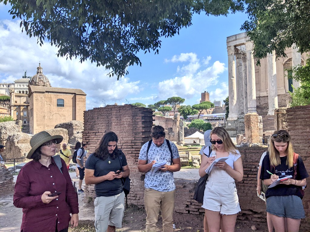 Classics22FSP's tweet photo. Return to the #Roman Forum! @Classics22FSP professors led the group through the Atrium Vestae, Arch of Titus, and Basilica of Maxentius, where students were introduced to the #archaeology of cult ritual, triumphal procession, &amp; late imperial architecture.

@ParcoColosseo #Rome https://t.co/jLhEUhZULR