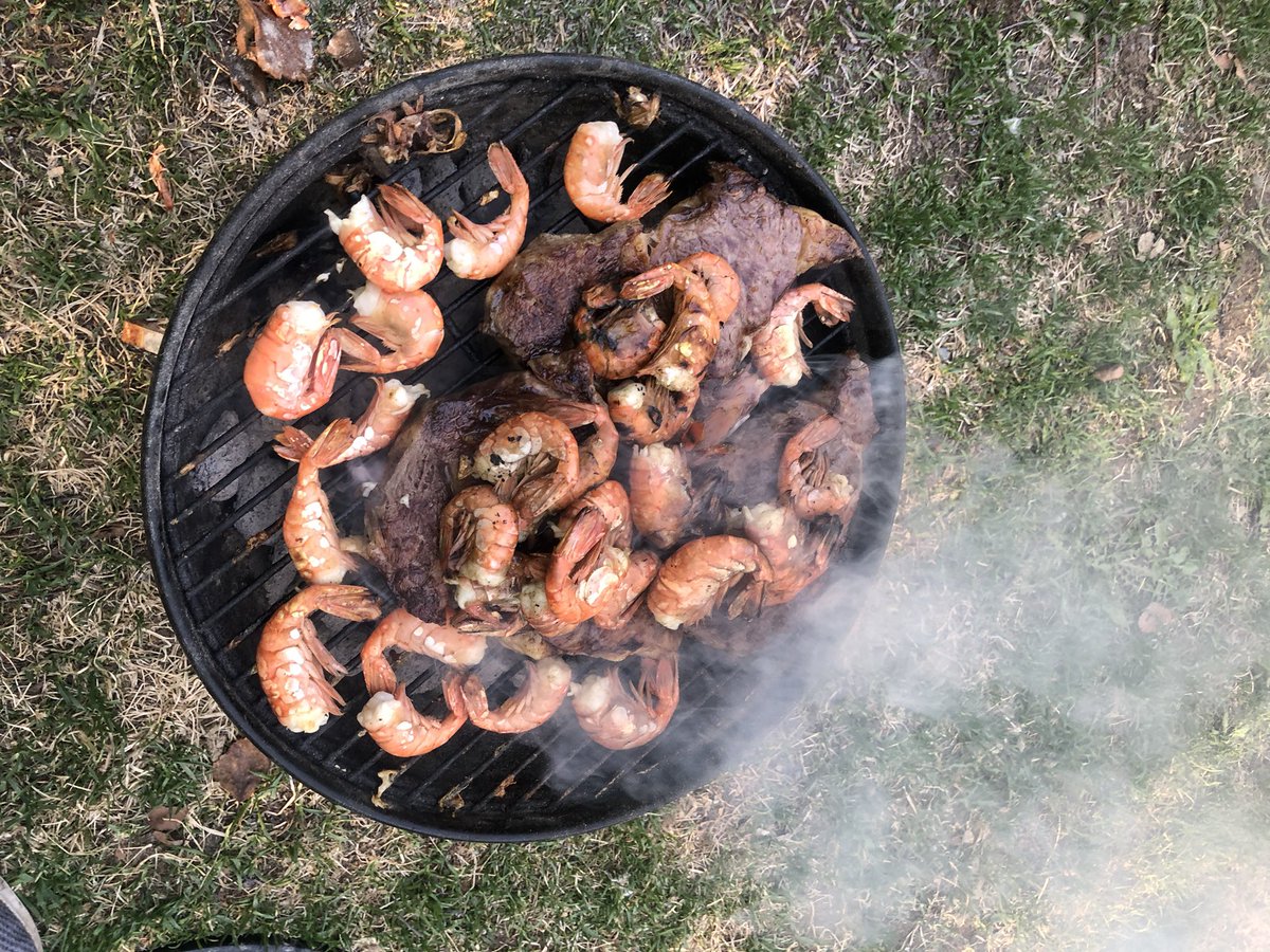 Chicknkilla's tweet photo. Surf and turf. Alaskan shrimp. https://t.co/RG3xFoUHv4