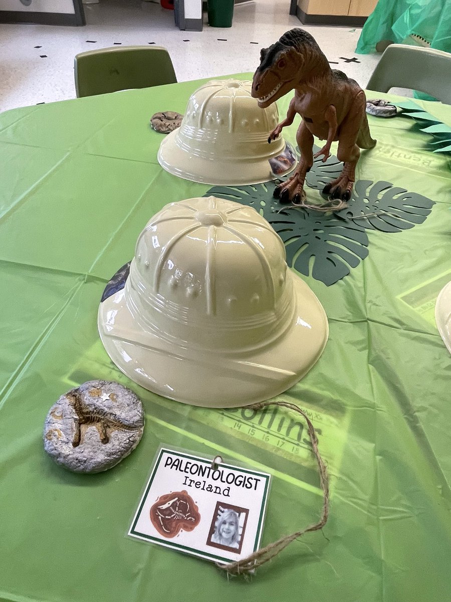 MissB🐝 tweet media