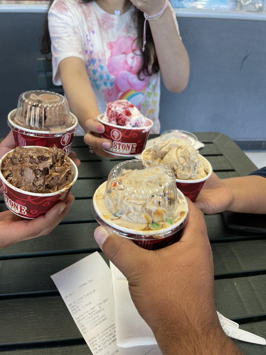 Anndy5683 tweet media