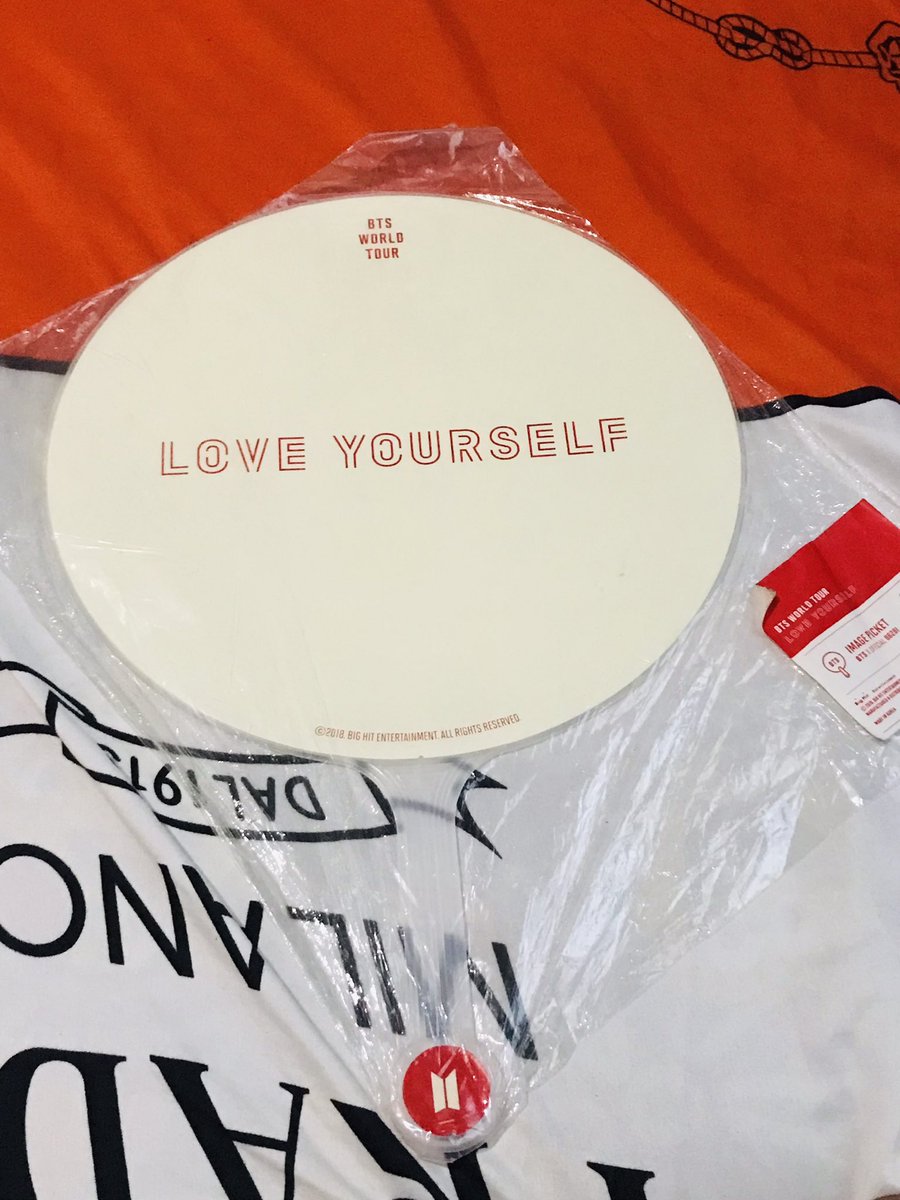 BituinRPBLKN's tweet photo. 💯 ORIGINAL LY Group Image Picket

₱450 + sf

Dm dm dm https://t.co/M3IScVb44z