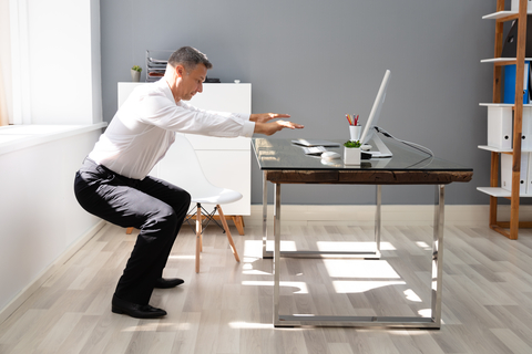 IanMakMakay's tweet photo. Work out the largest muscles in your body - your glutes with Chair Squats, stand in front of your chair, lower yourself down, then pop back up. Repeat 10X every hour.  *Takes 1-2 seconds per squat.

#deskercise #move #health #sitting https://t.co/WTj6ifF0fc
via @LoriShemek