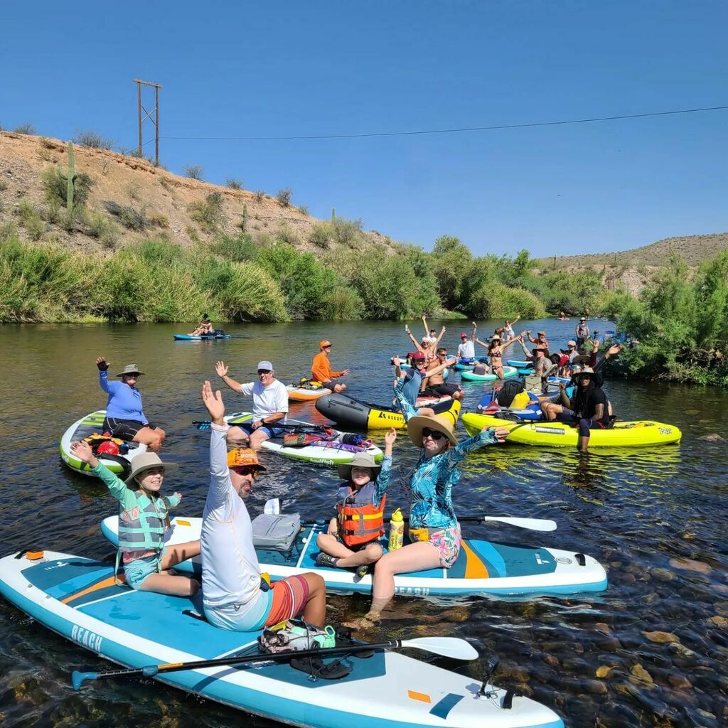 riverboundsport's tweet photo. Memorial Day River Run was a blast! πΊπΈ Thanks to everyone that woke up early to join us! π¦ Weather was perfect and we even saw some horses! π΄
.
#lowersaltriver #memorialday #paddleday #community #riverboundsports https://t.co/BheeJQ2NNF https://t.co/av37HTF3Hh