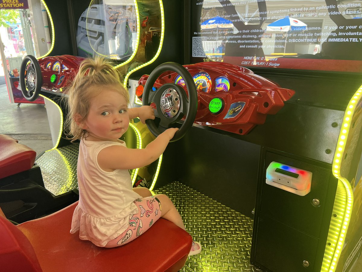 thenikrivers's tweet photo. Someone had a great day at @WaldaTweets ! #Waldamsre #KinleyRyan #ToddlerRivers https://t.co/X9KL6JNwz1