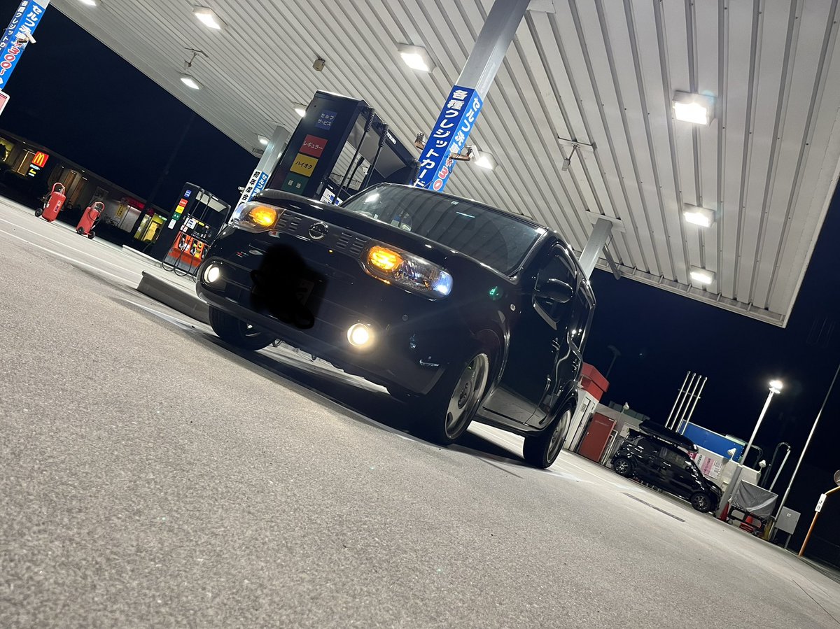 Hirosya93's tweet photo. #車好きとして軽く自己紹介 

名前：HIRO
年齢：26
性別：︎︎男性
愛車：NISSAN キューブ Z12
一言：最近、納車したばかりで全然いじってないですが、仲良くして頂けたり
コラボ写真撮って頂けると嬉しいです

#車好き #キューブ  #関西 #車好きと繋がりたい  #NISSAN  #いいと思ったらRT https://t.co/vQAhmZrBd5