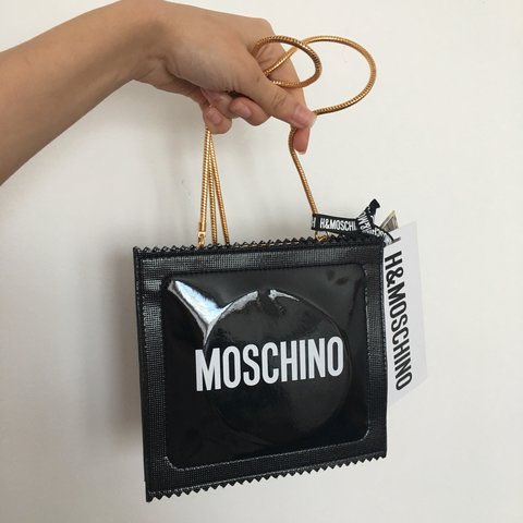 Брелок Moschino Shopbop