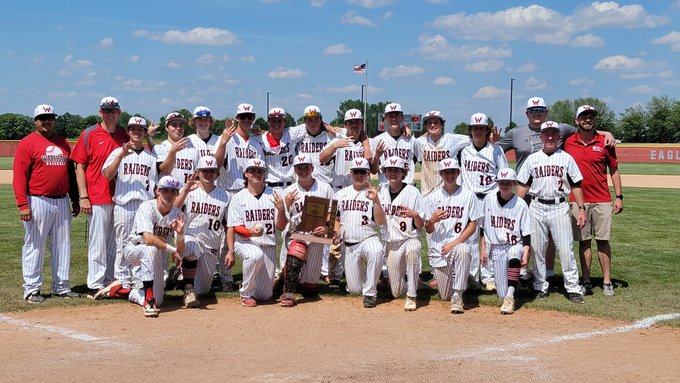 BdudleyBrian's tweet photo. @WapBaseball 2022 Sectional Champions.
There is Nothing Like Winning a Championship with your Brothers!!
Paul Fisher 3 hits 4 rbi
@dax10dudley WP 2 hits 2 rbi
@gavinlash8 2 hits 2 rbi
@I_Andrews2024 2 hits 3 runs
@WillmannLuke Grand Slam
@wellerlandon10 2 hits https://t.co/nbmjhQKdug