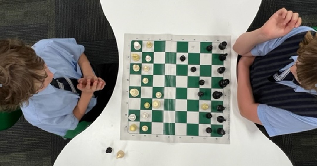 GuildfordGramm's tweet photo. Last week, we celebrated #GiftedAwarenessWeek with the theme #likeminds, focusing on math problems and poetry on #everydaymagic. Our STRETCH programs in the #PrepSchool bring together like minds with challenging learning experiences that spark curiosity and grow talents. https://t.co/bCbW6woPxJ
