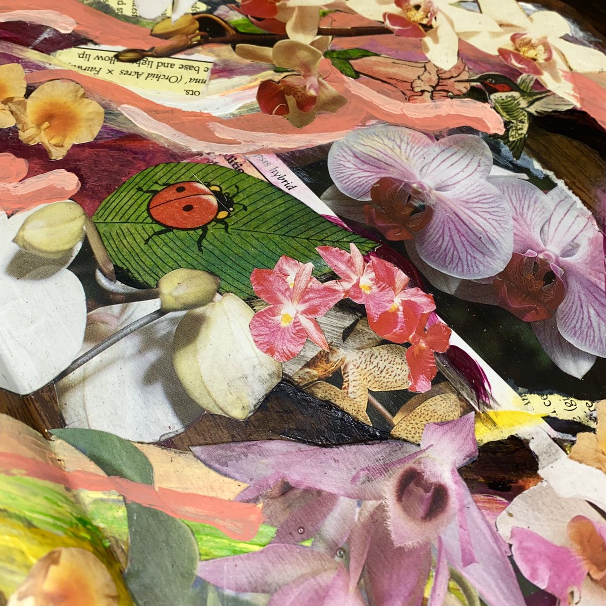 misslargelobes's tweet photo. Collage multimedia trays available for pre-order/commission! 5 spots available~ (15x11) ($50-$75) https://t.co/VWKvkFpyUL