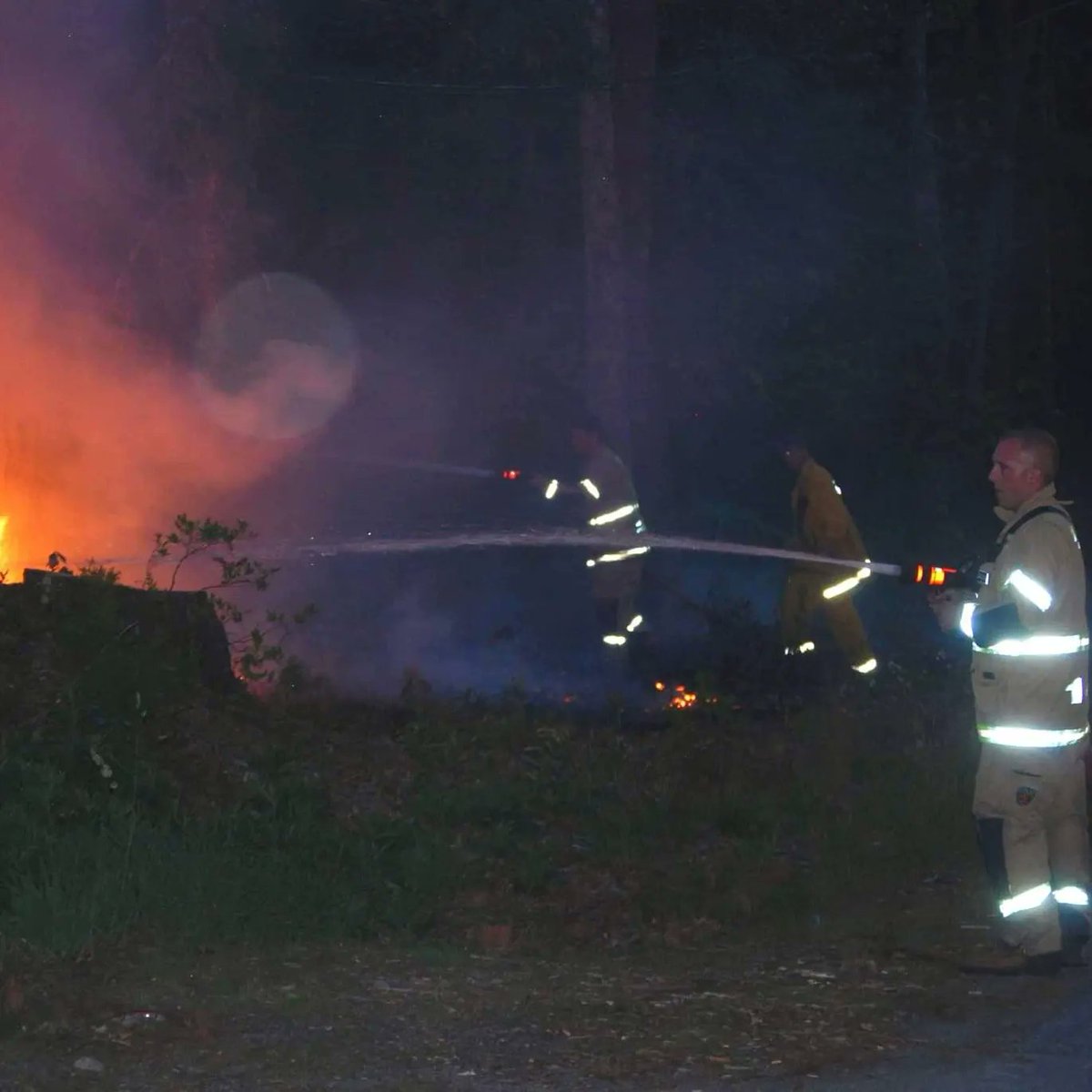 Plympton Fire tweet media