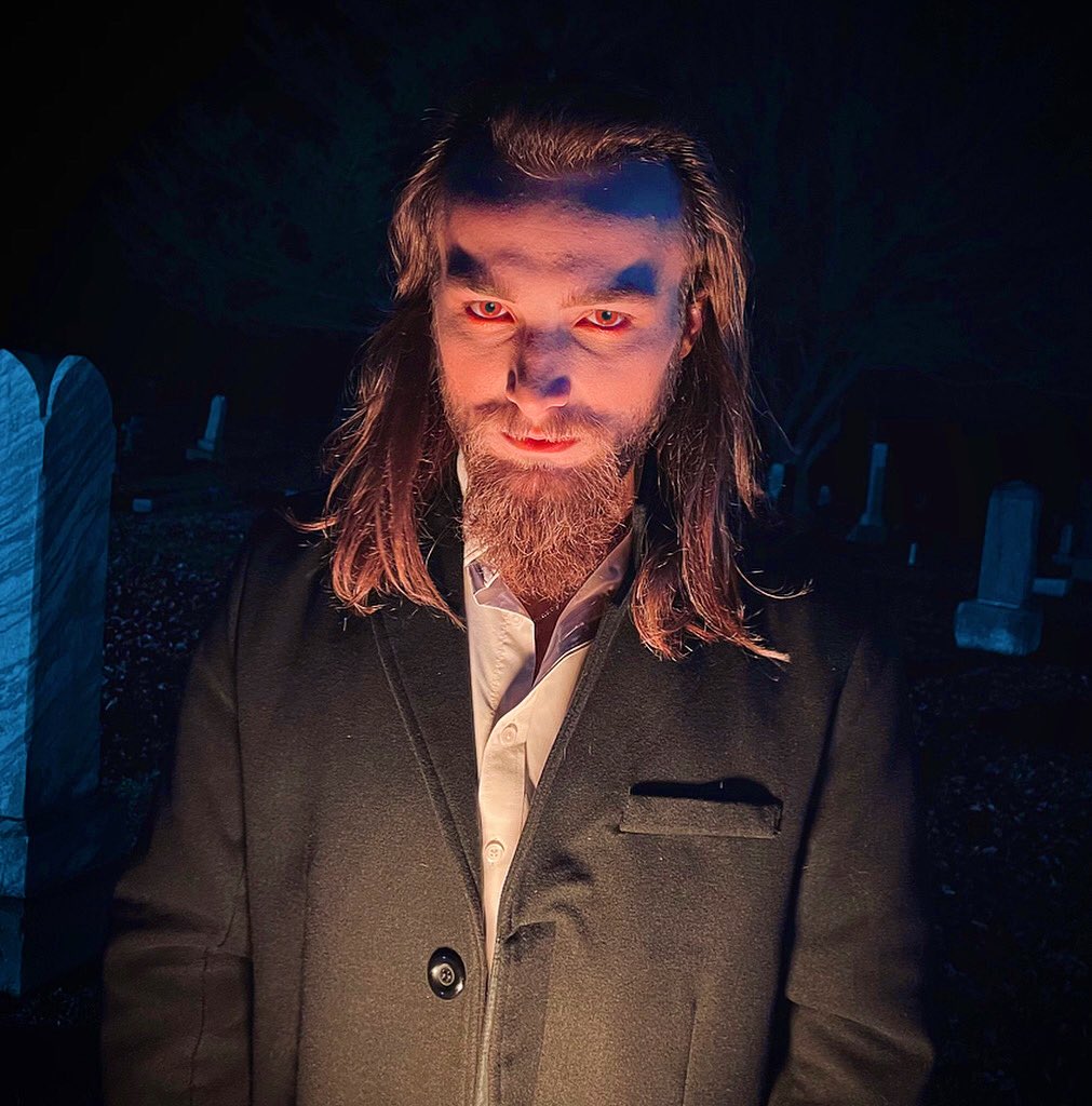 realmstheseries's tweet photo. Charm is no measure of power… 
Be mindful, for there are masters of evil.  “Finn” Actor- Caleb Hughes  

#realmsts #realmstheseries #evil #choosewisely #horror #thingsarentalwayswhattheyseem @SilverMoonProd1 https://t.co/MAxXxurGMj
