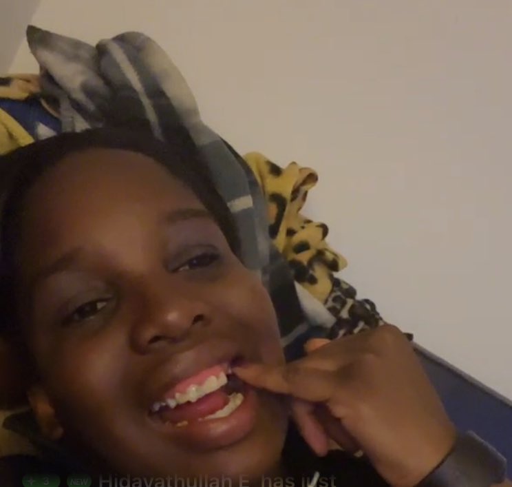 fifteen_teeth's tweet photo. You know…the confidence #TraceyBarbie exudes is interesting. Especially considering…
#yikes #thisisscary #toothbrush #findone https://t.co/Xs5uYECt7D