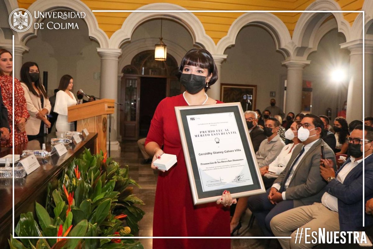 udec_oficial's tweet photo. Esta tarde, @Estudiantes_FEC entregó el Premio FEC al Mérito Estudiantil a 8 estudiantes universitarios, además de 12 menciones honoríficas.

¡Felicidades a las y los galardonados! #TalentoUdeC ✅

#EventosUdeC https://t.co/6fRcxUyXNv