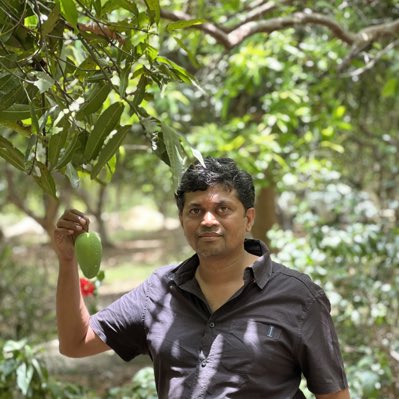 vedbachu's tweet photo. #NewProfilePic https://t.co/J9qkcIcY7Y