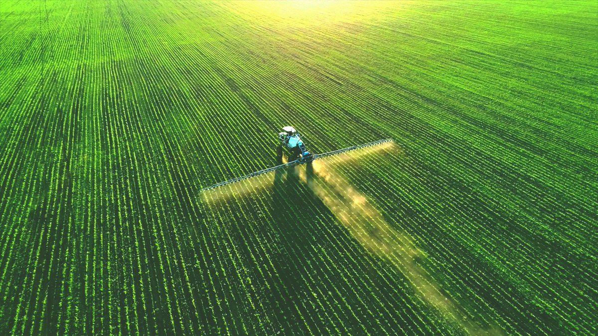 TheEIU's tweet photo. In our latest global outlook video, @AgatheDemarais and @CodyFeldman discuss how the war in Ukraine is fuelling global food insecurity. Watch here: https://t.co/zlfVEPfngY https://t.co/huW9XryfCJ