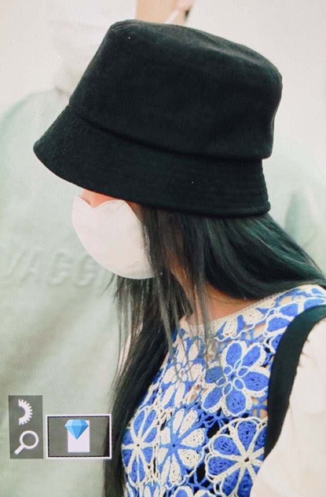 040326cb's tweet photo. 220531 인천공항 preview

#NiziU #니쥬 #RIMA #リマ https://t.co/57VRow1yaR