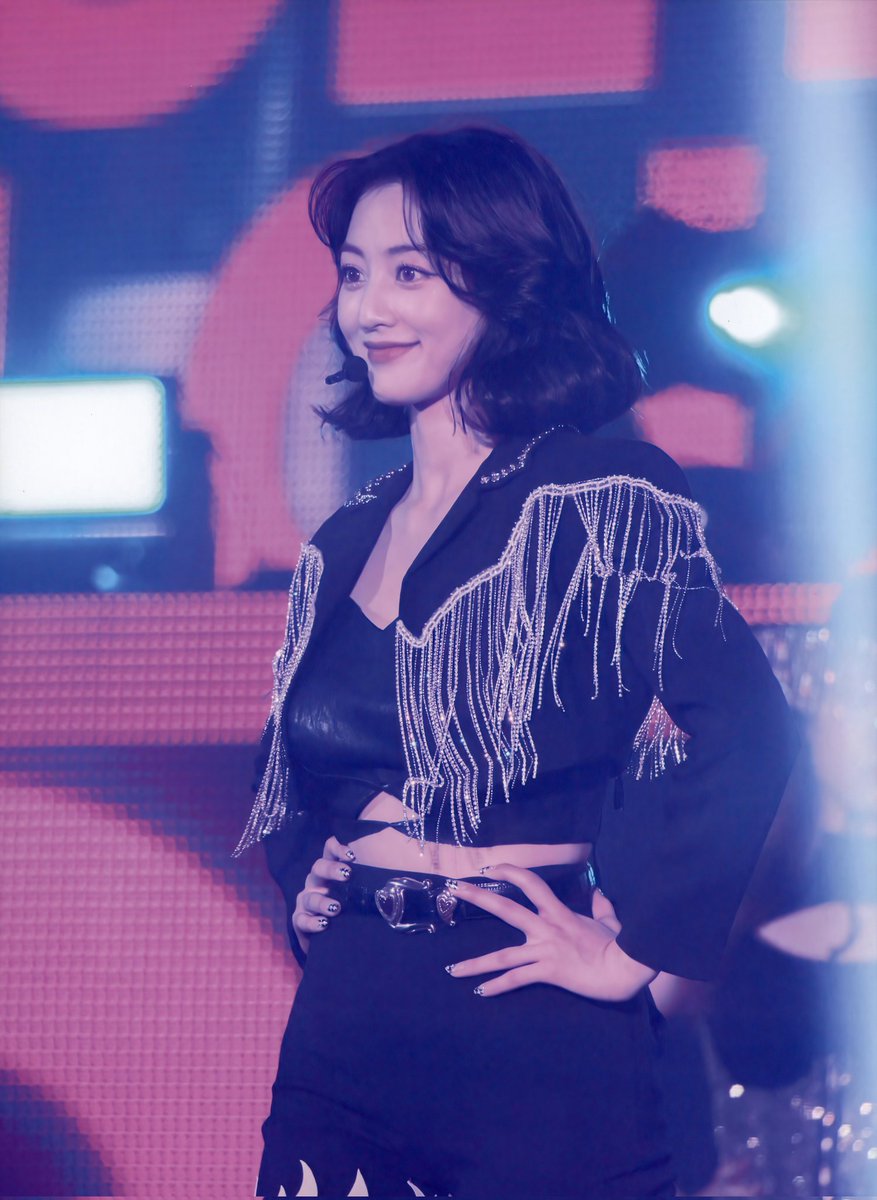 DailyJlHYO's tweet photo. park jihyo is indeed the most beautiful girl ever https://t.co/0CLnO4jvWI
