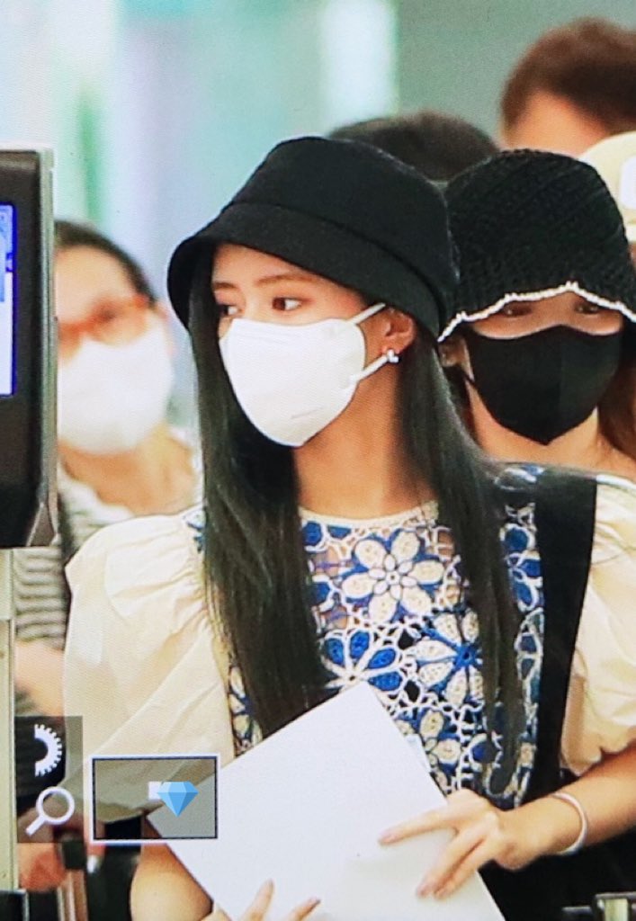 040326cb's tweet photo. 220531 인천공항 preview

リマがいない韓国😢

#NiziU #니쥬 #RIMA #リマ https://t.co/4PPb63g8km