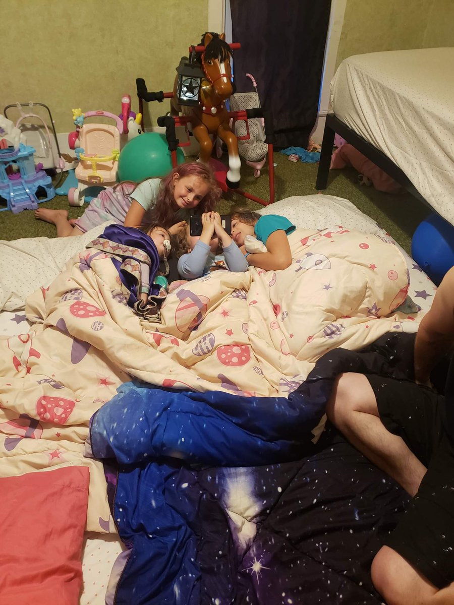 CIChaosPodcast's tweet photo. The girls watching the wonky donkey video before Karina sleeps overnight in her undies for the first time. 🤞#toddler #growing #bedtime #sisterlove #parenting #MemorialDay #sleeping https://t.co/zvn2G8FcuJ