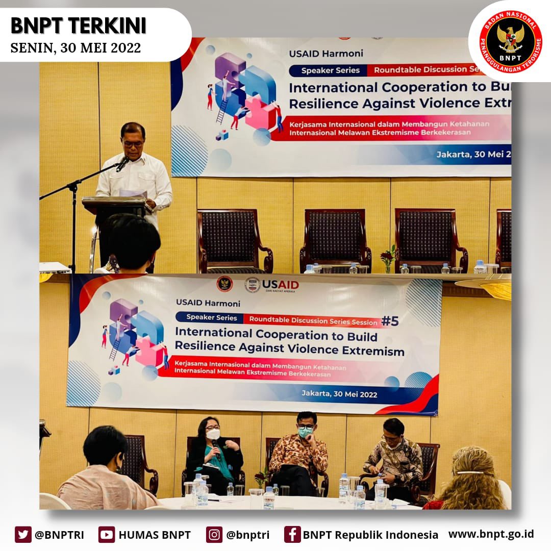 BNPTRI's tweet photo. #SobatDamai, Direktur Regional dan Multilateral BNPT M. Zaim A. Nasution hadir dalam acara Roundtable Discussion Seri 5 dengan Tema “Kerjasama Internasional dalam Membangun Ketahanan Melawan Ekstremisme Kekerasan” diselenggarakan oleh USAID Harmoni di Jakarta pada Senin (30/5). https://t.co/tI2UIizALq
