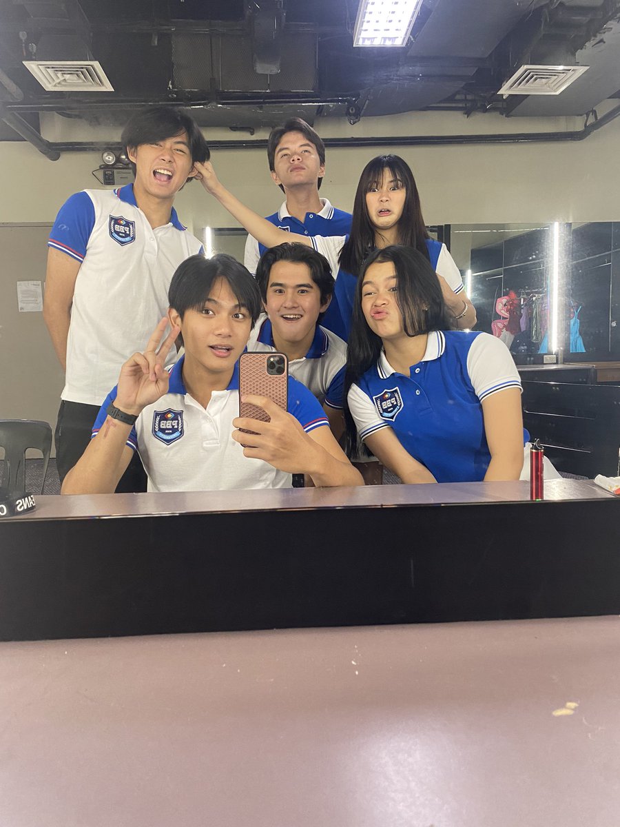 dustinemayores9's tweet photo. PBB UNIVERSITY!
#Majoha https://t.co/Sv5MPDmS3m