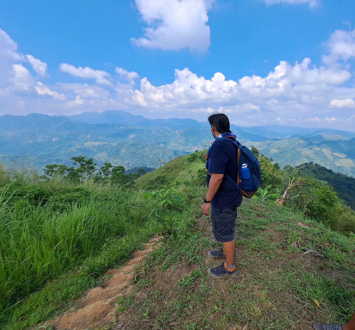 TeddyBaguilatJr's tweet photo. I mean kung naghahanap ka ng good mental health, mag nature hike. Wag sa Dolomite. Mababaliw ka lang kung malaman mo magkano nagastos ng tax mo sa pagbuhos ng buhangin na inanod din. Pak! https://t.co/XDR2XYq7N6