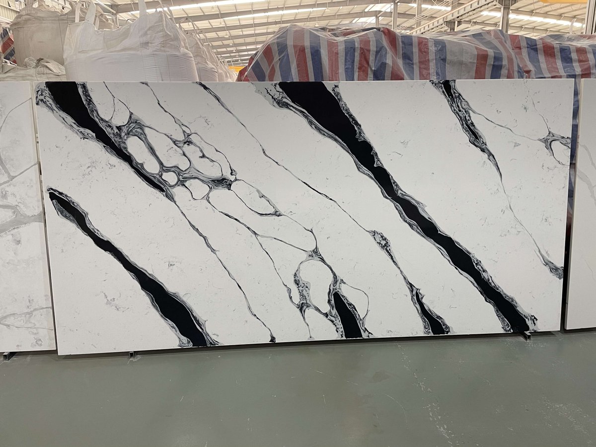 Marble_Decor's tweet image. Calacatta A5083 quartz for kitchen countertop,background wall,backsplash and more.
Email:losy@xmyeyang.com
Get more info at:xmyeyang.com/product/quartz… 
#quartz #kitchencountertop #backgroundwall #backsplash #kitchen #kitchenstyle #KitchenAid #kitchendecor
