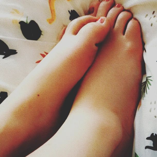 feet!!! #feet #feetworship #feetfinder #feetformoney https://t.co/7VwblGB2Ag<a href="/tag/feet"class="tags">#feet</a><a href="/tag/feetworship"class="tags">#feetworship</a><a href="/tag/feetfinder"class="tags">#feetfinder</a><a href="/tag/feetformoney"class="tags">#feetformoney</a>