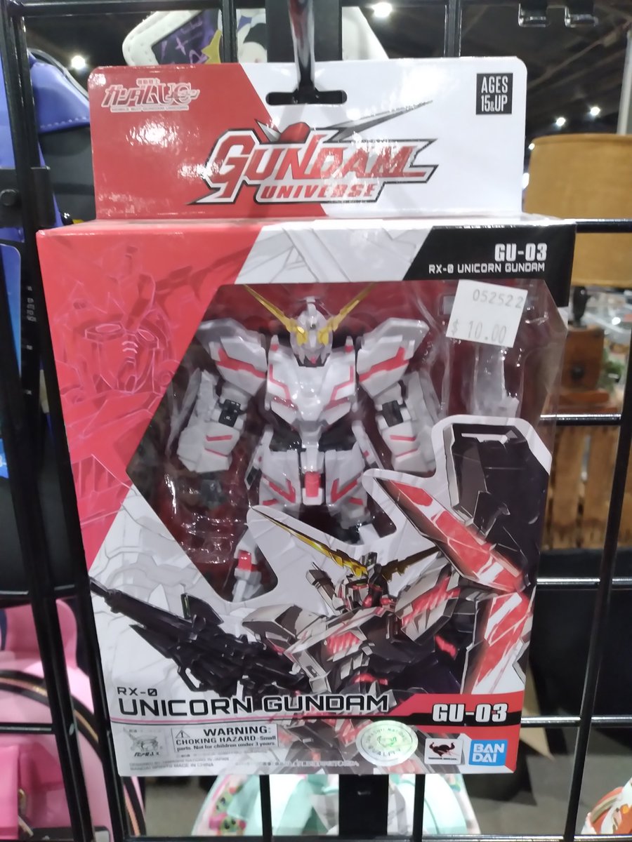 MistahJ81's tweet photo. Played along with @ToyGalaxyDan on my flea market trip today...I'm counting Something Blue Angels; Japanese book; Definitely a Gundam; and a Translucent figure https://t.co/ikA7K8RPFb