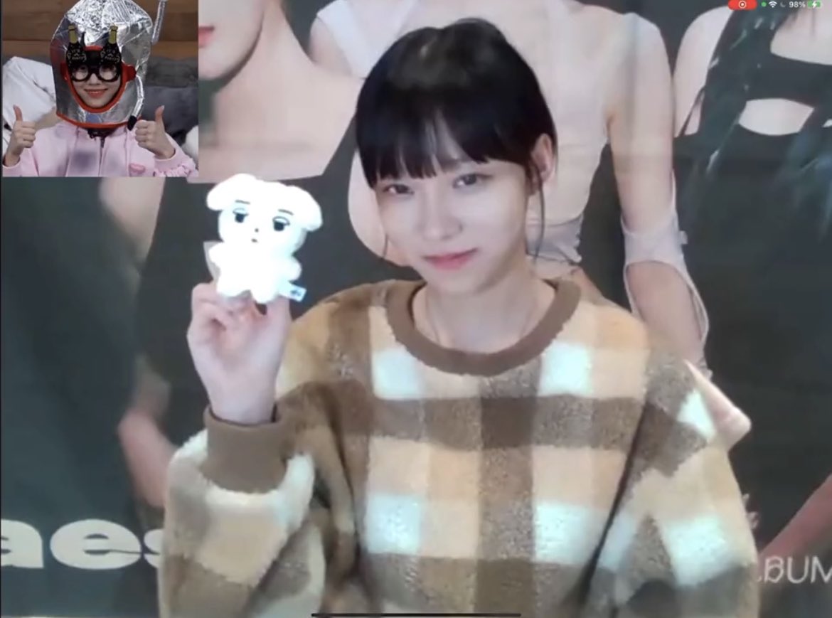 seasonal_fish's tweet image. 진짜 똑같아