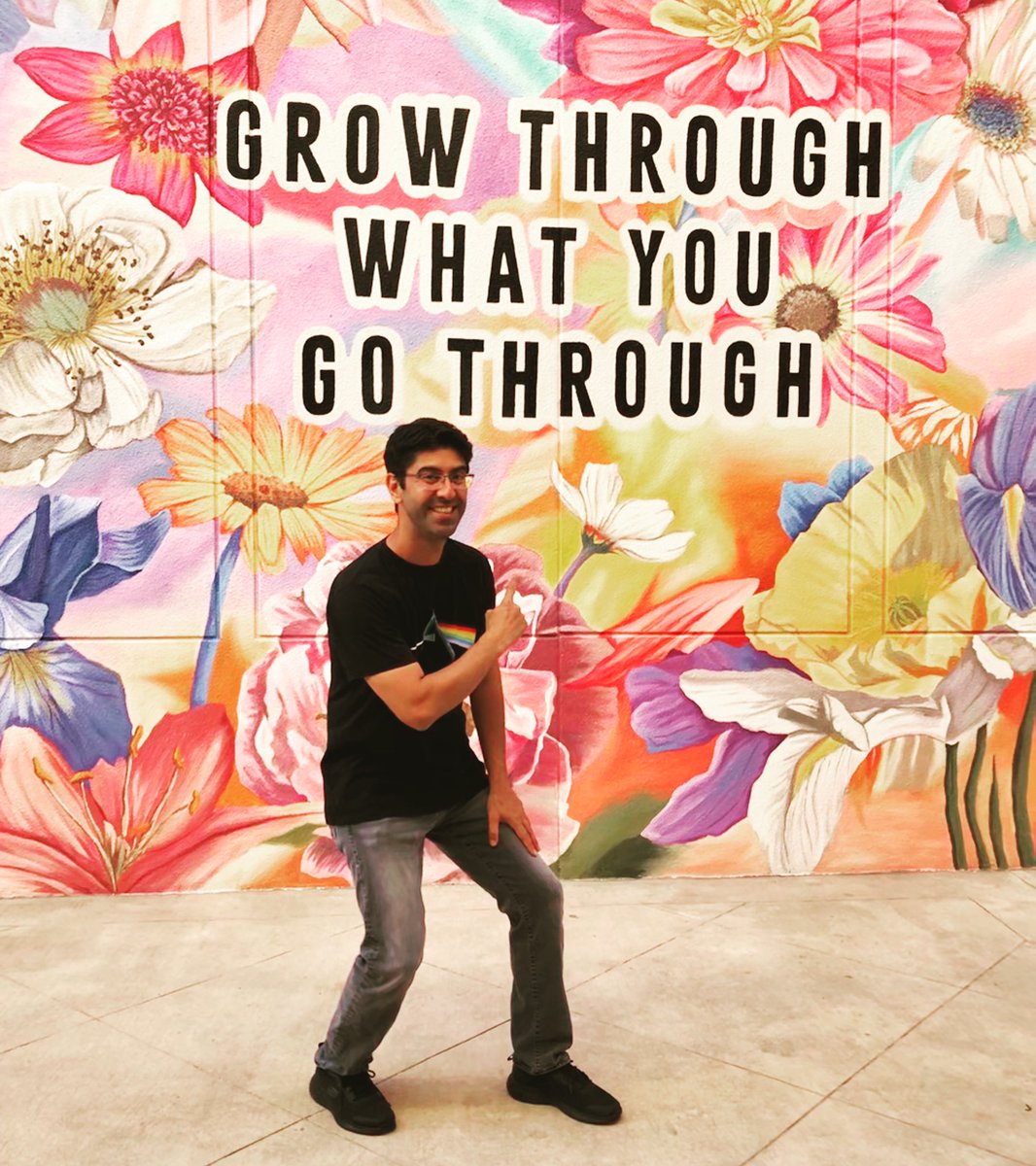 fleaslaps's tweet photo. Grow Through What You Go Through! 

#mural #muralart #muralartist #publicart #streetart #growthroughwhatyougothrough #justkeepgrow #taylorkay https://t.co/cIfo6zOpZt
