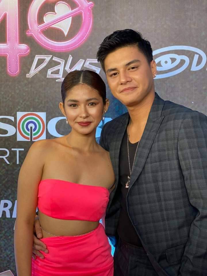 Marilleene's tweet photo. Watching #LoveIn40Days both in IWANT TFC and TFC.
No ghosting! 👣👀👁👻
#L40DFirstDay
@iamr2alonte @iamAndalioLoisa https://t.co/8mJhDasC6d