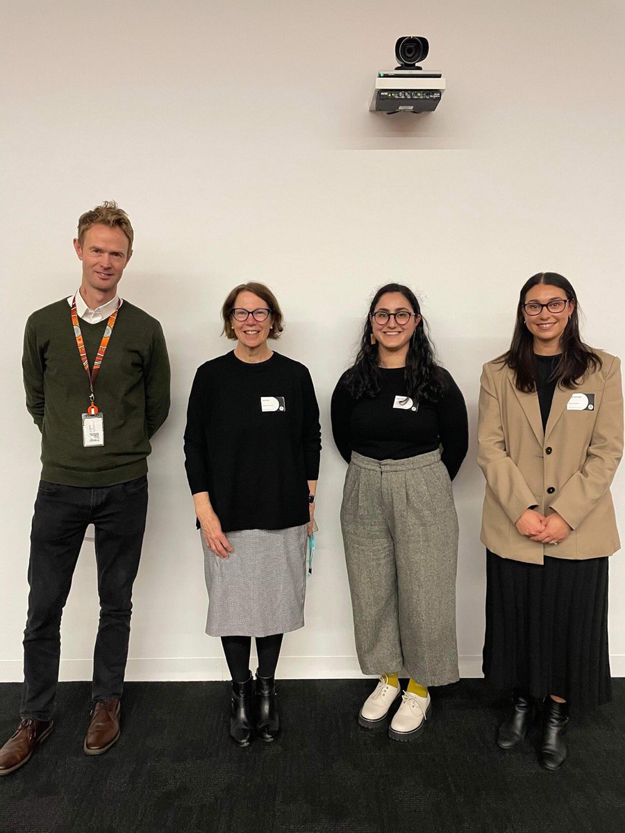 IMPACTDeakin's tweet photo. Presenting this morning in the Ageing session at the #impactshowcase @bianca_kavanagh @julieapasco @sarahrgauci Chaired by Pete Vuillermin, Director of Research at @BarwonHealth #haveanIMPACT https://t.co/79GSutY58w