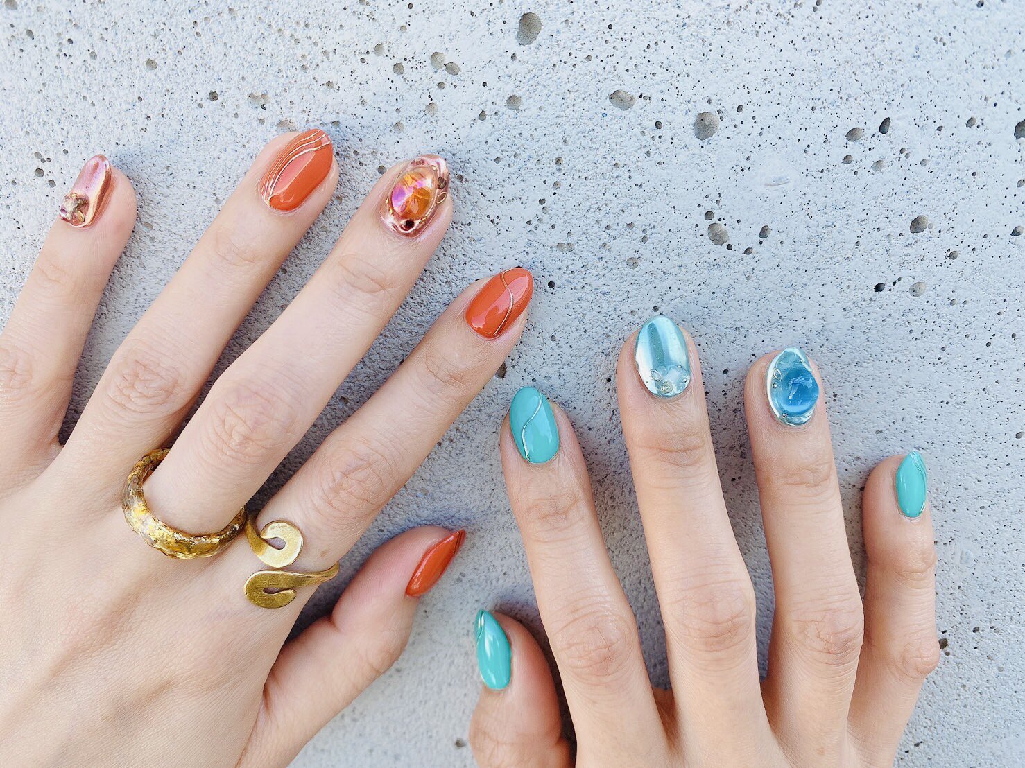 あねご オレンジkissのビジュアルがわからないままオレンジネイルしてきやした Snowmanネイルとは言えないからタグは無しで オレンジkissのビジュアル予想ネイルw オレンジと相性の良い流行のグリーンを添えて 写真だと青みがすごいけどエメラルド