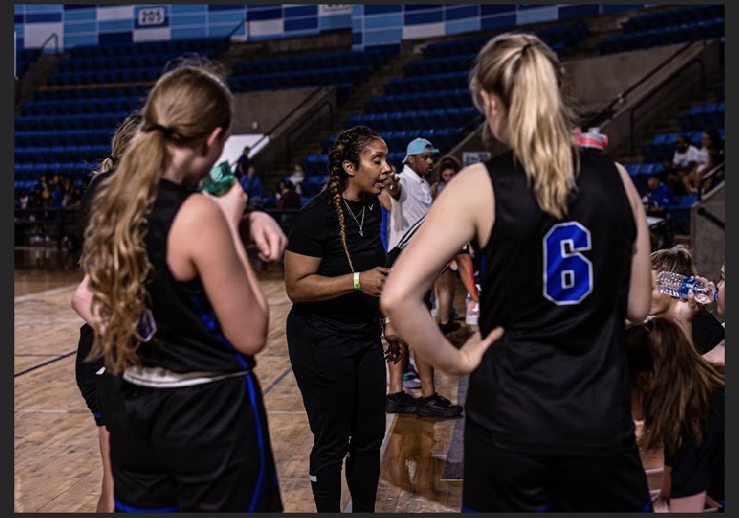 My girls showed me this weekend they have grit! We lost a game we should’ve won. By the next game they was different, in ever failure is success. We ended up winning against a team that once beat us by 20 earlier in the season! By straight defense! @OK_SwiftWBB